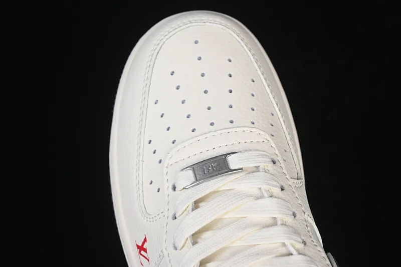 All categories Nk Air Force 1 Air Force series Nk Air Force 1 Low Air Force low top Nike Air Force 1'07 Low LV co-branded printed beige gray hook Air Force 1 low top casual sneakers MZ9588-811
